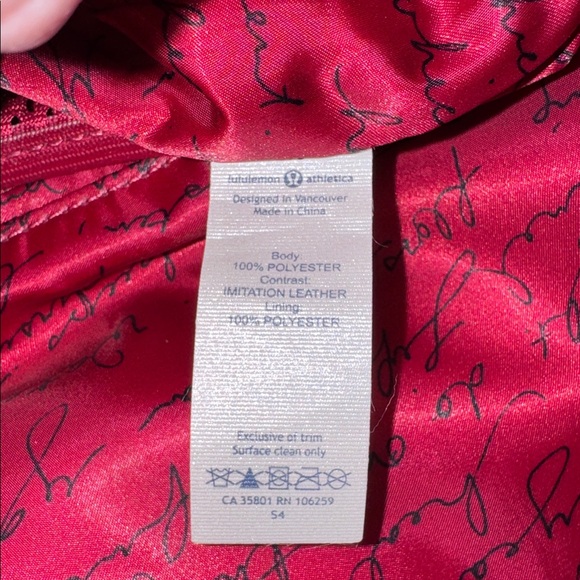 Lululemon Festival Bag Wind Berry Rumble Multi - Picture 10 of 10